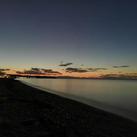 Jani's House * Néoi Epivátai