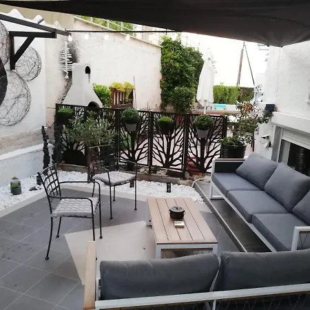 بيت للعطل Jani's House